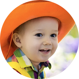 Child in orange hat 